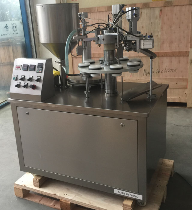 wooden case packing for tubes filler and sealer (7).JPG