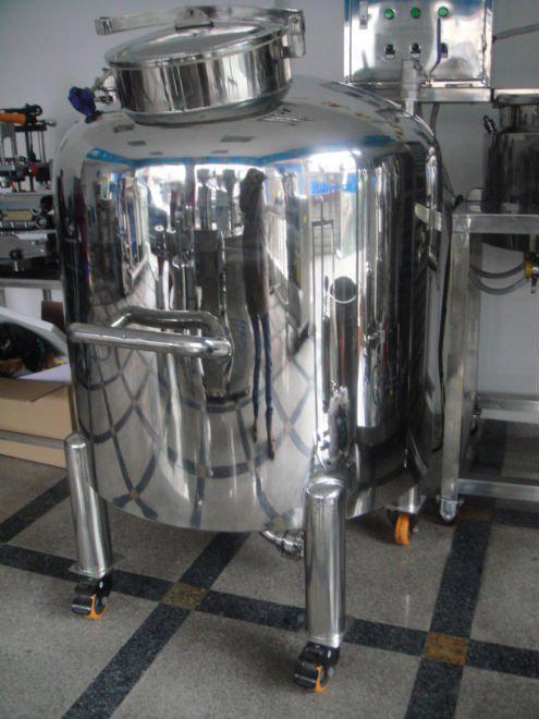 storage tank.jpg