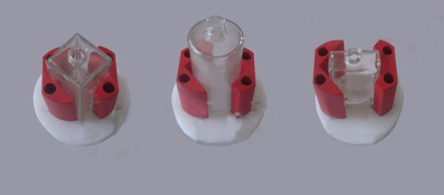 adjustable mould for different sizes of glass bottles.jpg