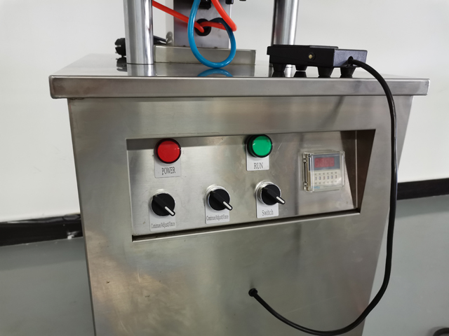 button controlling part.jpg